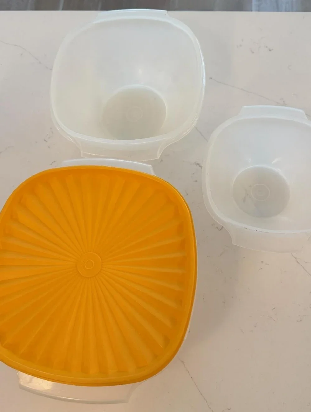 Vintage Tupperware x3 Storage Bowls, Assorted Sizes, Great Shape/Missing 2 Lids